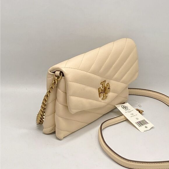 Tory Burch Kira Chevron Leather Wallet-On-Chain Bag - Picture 4 of 16